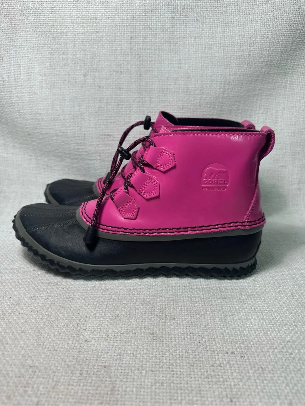 Sorel Out N About Duck Boots Women's Sz 6 Black Pink Rubber Rainboot